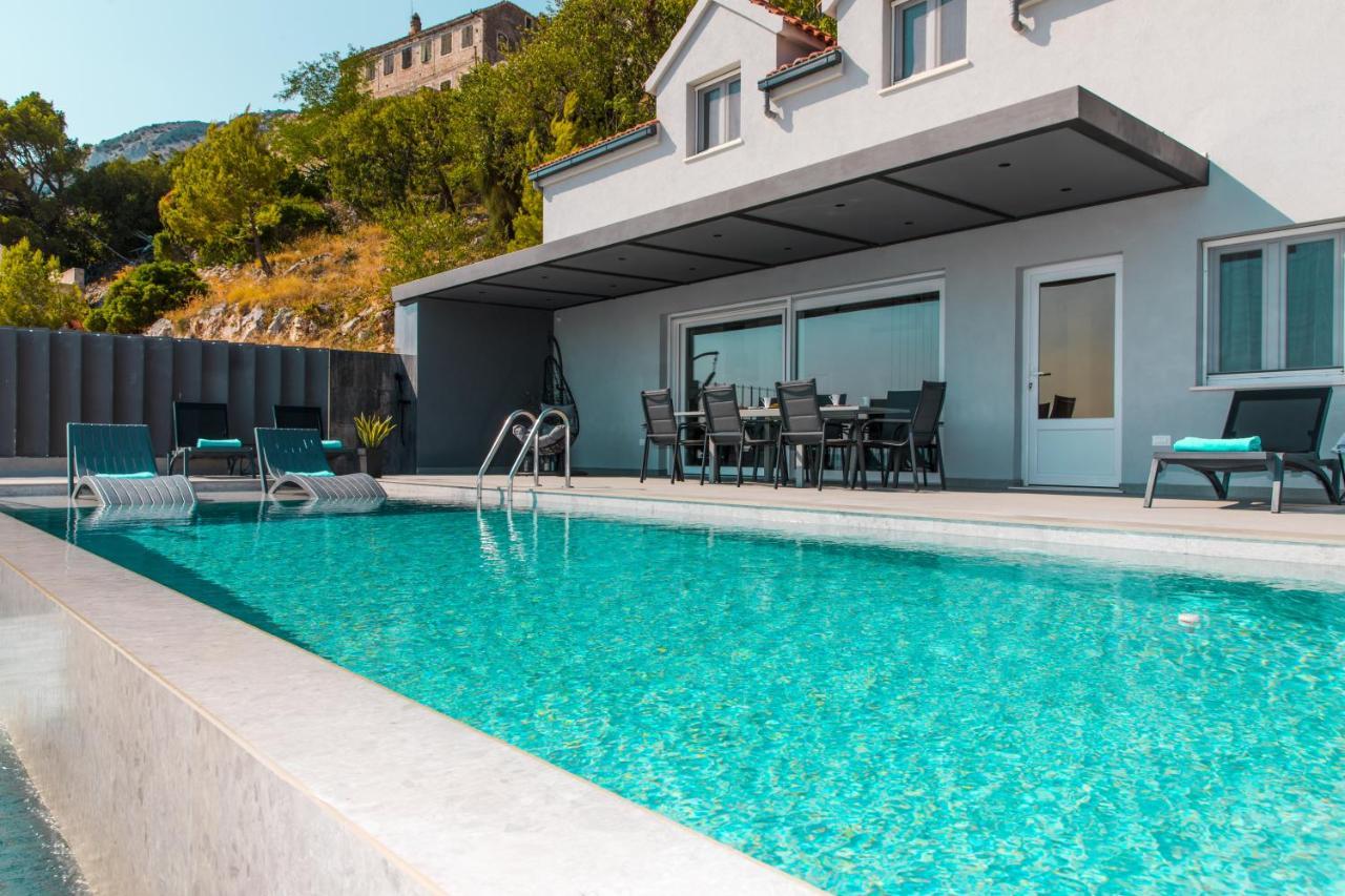 Villa Kruna With Breathtaking View ムーヴィクサ エクステリア 写真