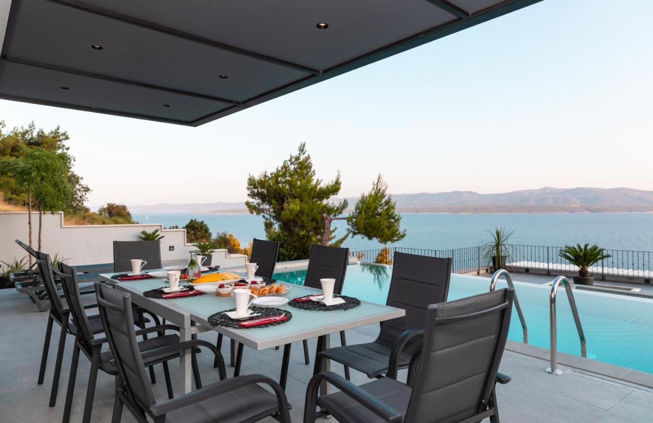 Villa Kruna With Breathtaking View ムーヴィクサ エクステリア 写真